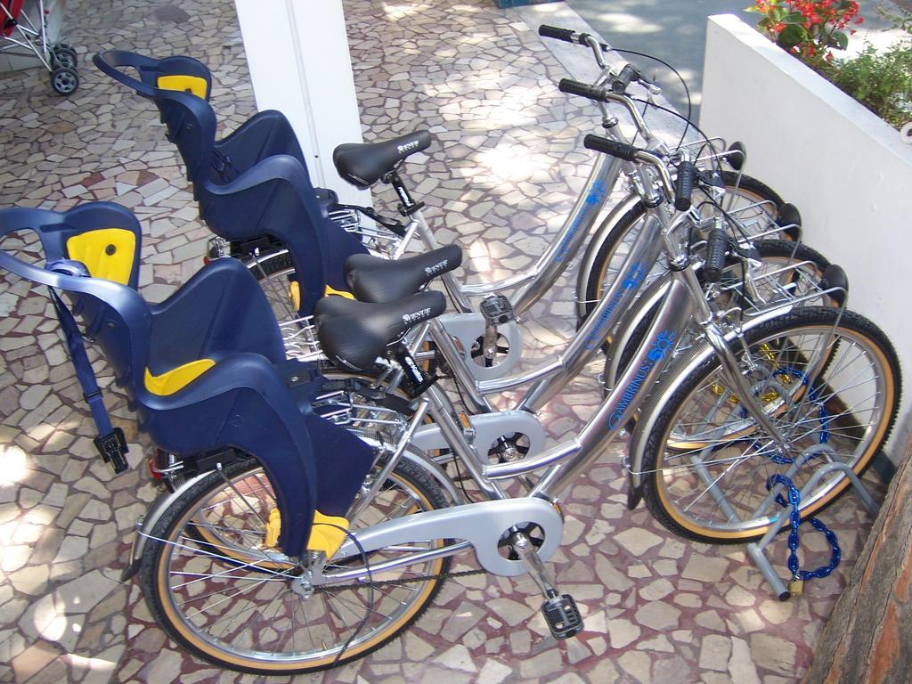 Hotel Gambrinus Riccione Exteriör bild